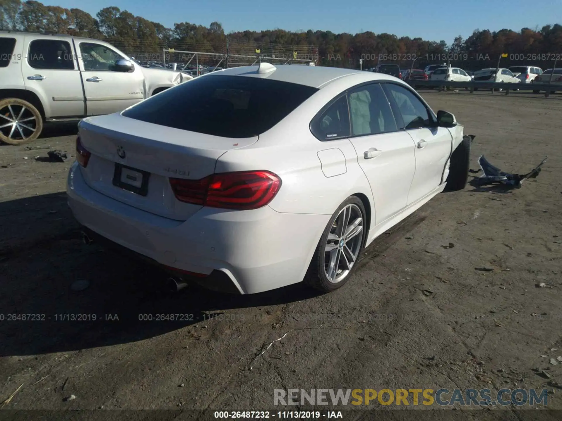 4 Photograph of a damaged car WBA4J5C50KBM65532 BMW 440I 2019