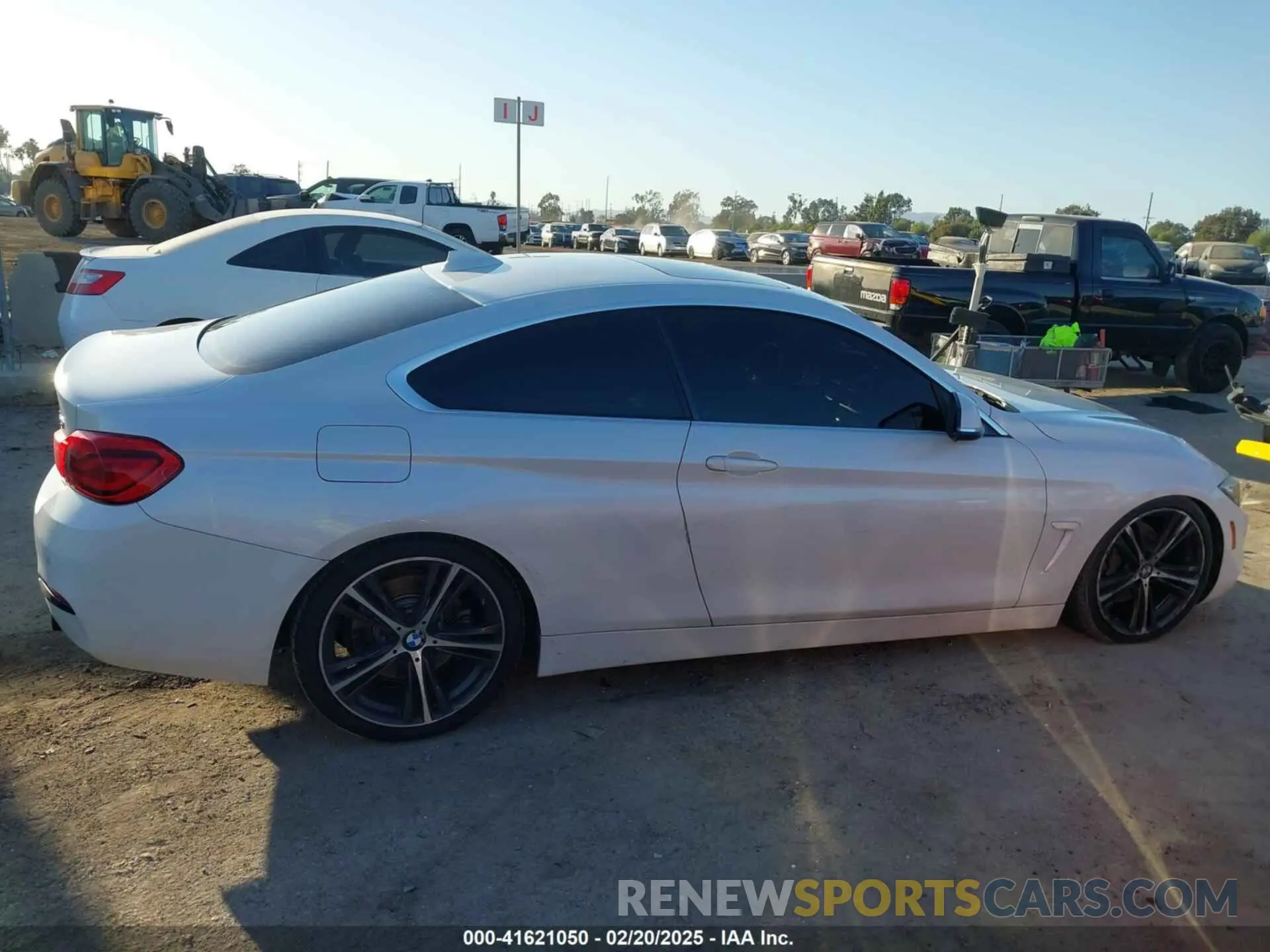 13 Photograph of a damaged car WBA4W7C50KAG52453 BMW 440I 2019