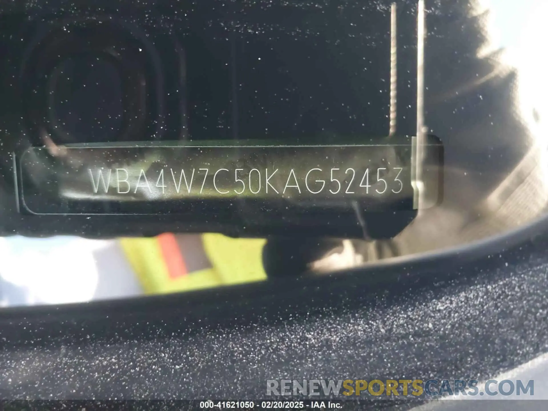 9 Photograph of a damaged car WBA4W7C50KAG52453 BMW 440I 2019