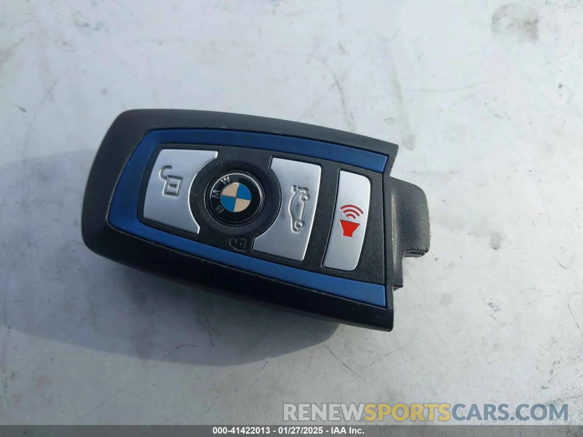 11 Photograph of a damaged car WBA4W7C59KAG52225 BMW 440I 2019