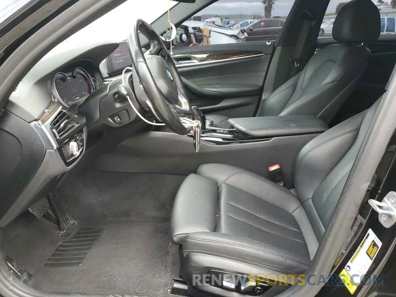 7 Photograph of a damaged car WBAJA5C50KBX86778 BMW 5 SERIES 2019