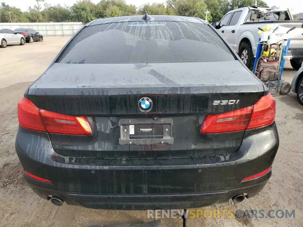 6 Photograph of a damaged car WBAJA5C50KWA58048 BMW 5 SERIES 2019
