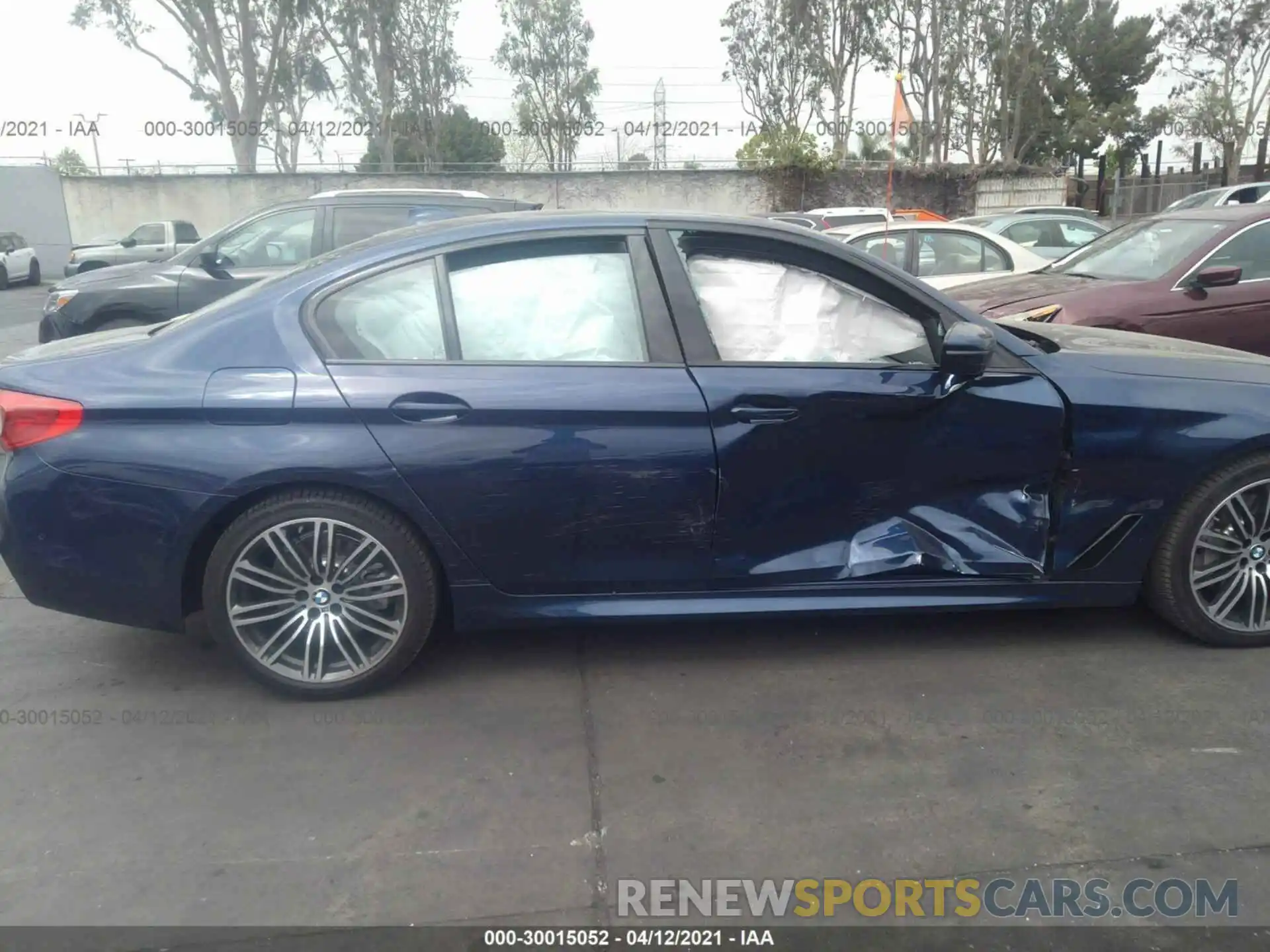 5 Photograph of a damaged car WBAJA5C50KWW33553 BMW 5 SERIES 2019