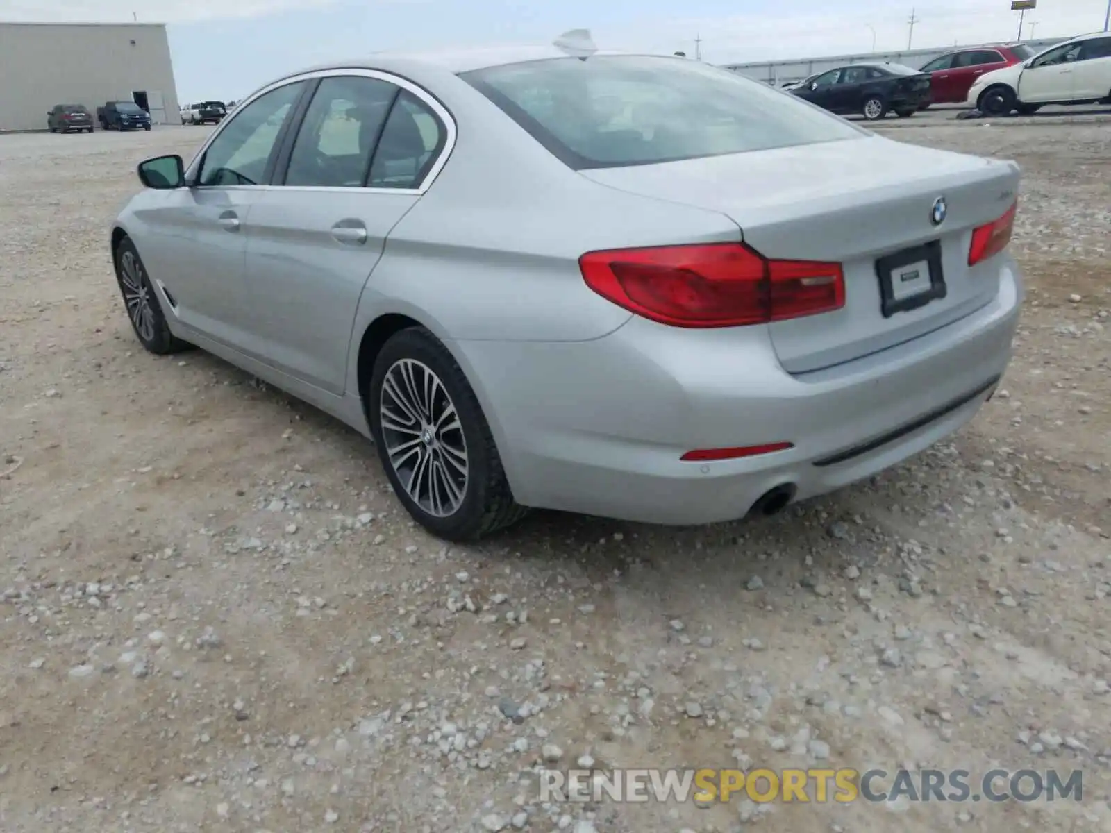 3 Photograph of a damaged car WBAJA5C50KWW37098 BMW 5 SERIES 2019