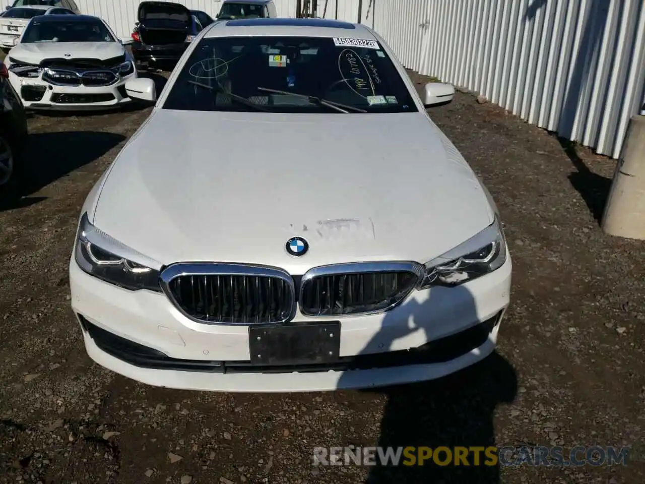 9 Photograph of a damaged car WBAJA5C51KBX86496 BMW 5 SERIES 2019