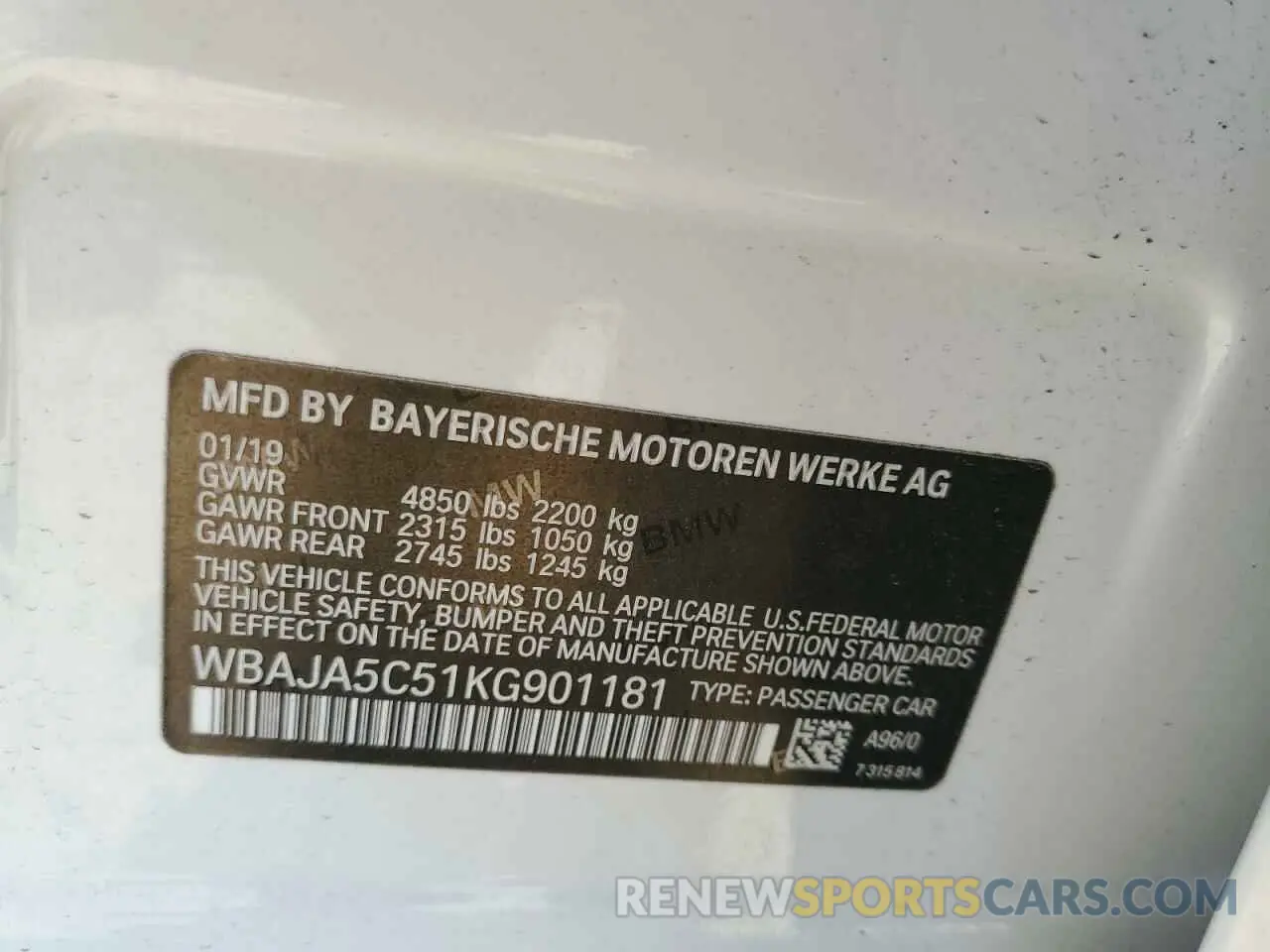 12 Photograph of a damaged car WBAJA5C51KG901181 BMW 5 SERIES 2019