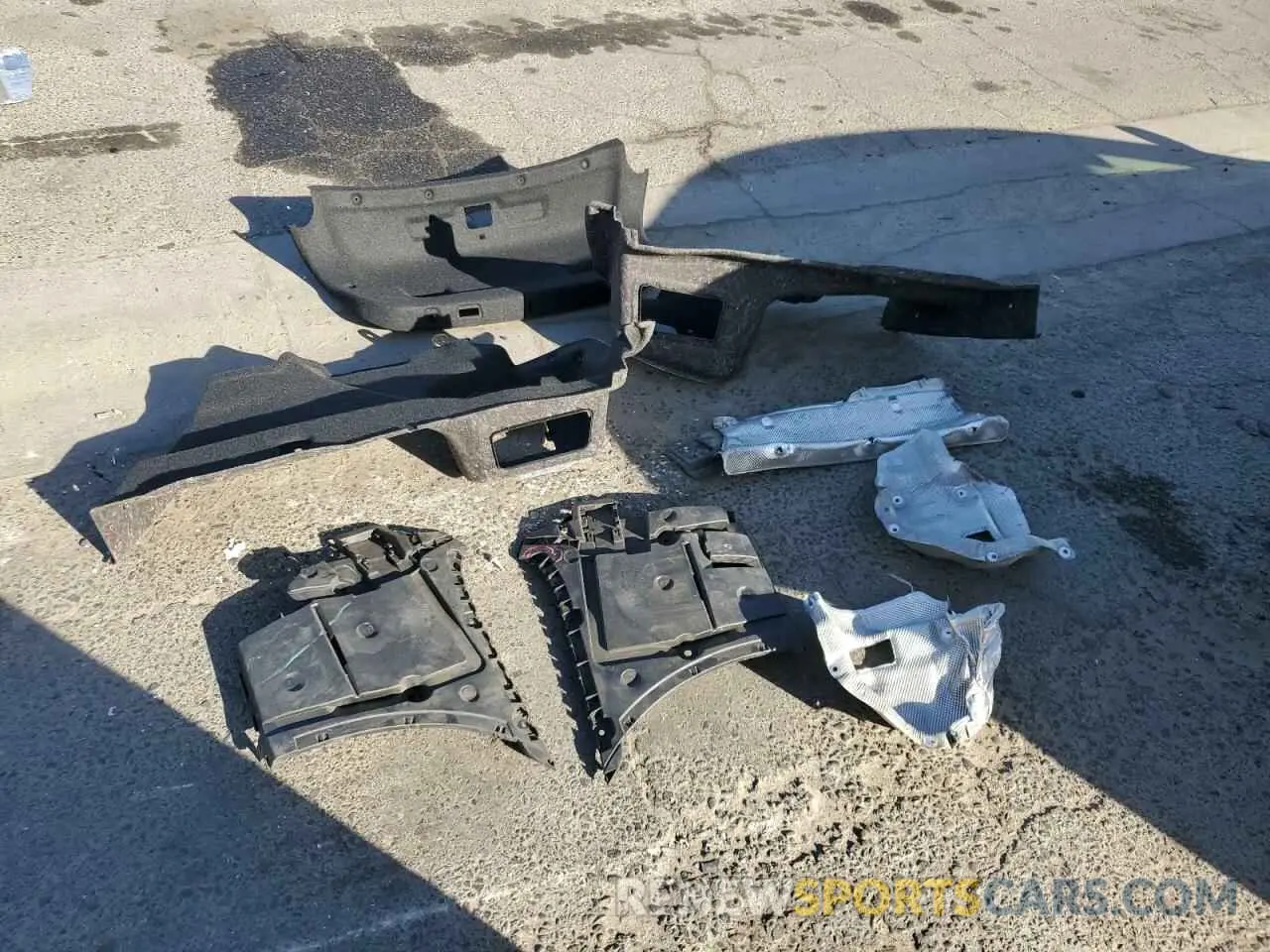 12 Photograph of a damaged car WBAJA5C51KWA57961 BMW 5 SERIES 2019