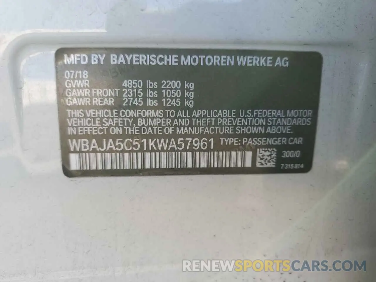 13 Photograph of a damaged car WBAJA5C51KWA57961 BMW 5 SERIES 2019