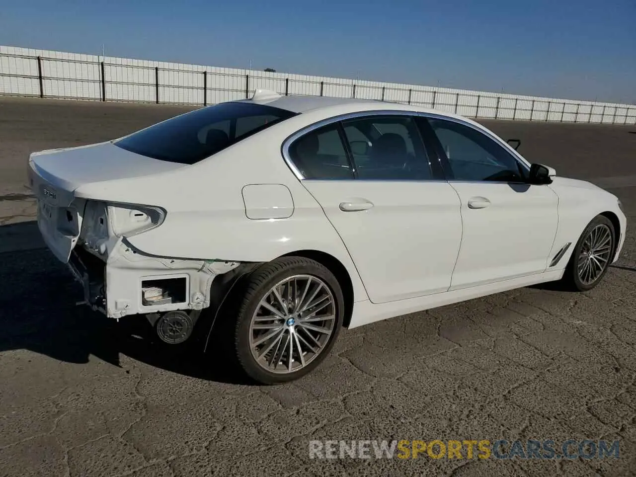 3 Photograph of a damaged car WBAJA5C51KWA57961 BMW 5 SERIES 2019