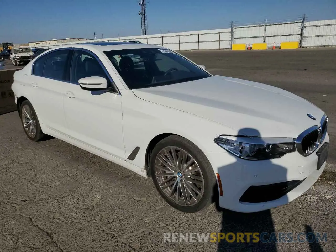 4 Photograph of a damaged car WBAJA5C51KWA57961 BMW 5 SERIES 2019
