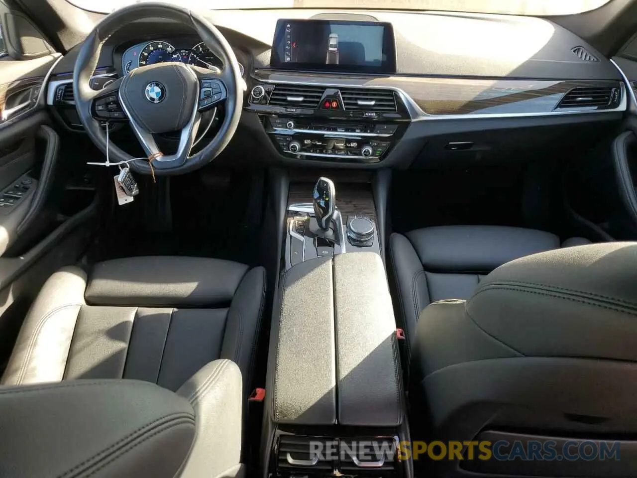 8 Photograph of a damaged car WBAJA5C51KWA57961 BMW 5 SERIES 2019