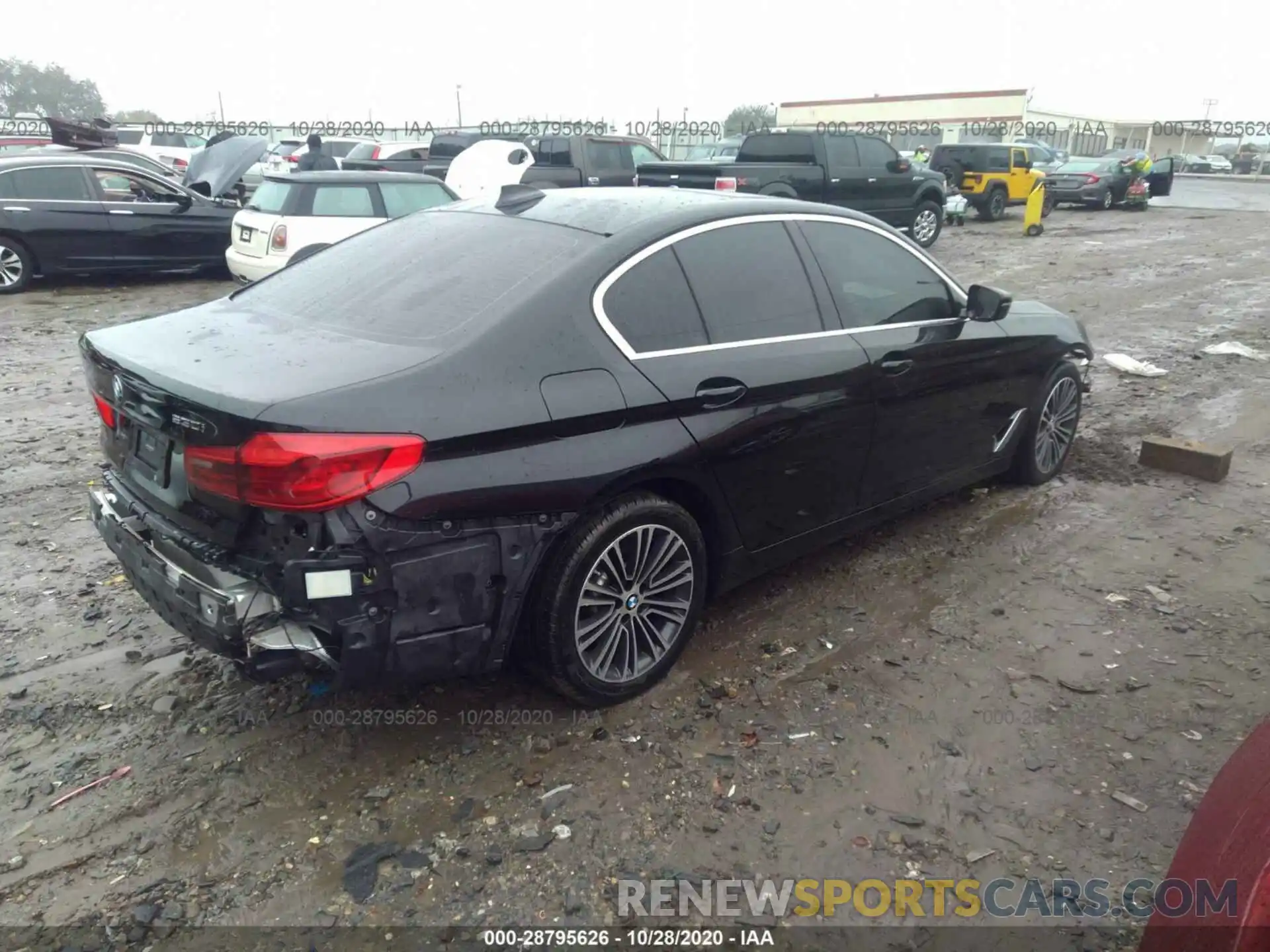 4 Photograph of a damaged car WBAJA5C52KG901058 BMW 5 SERIES 2019