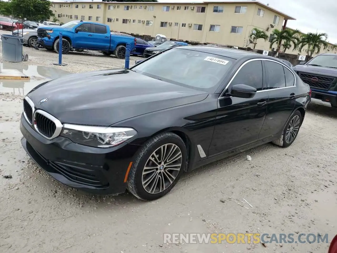 1 Photograph of a damaged car WBAJA5C52KWA57838 BMW 5 SERIES 2019