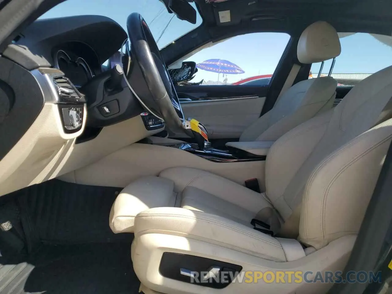 7 Photograph of a damaged car WBAJA5C53KBX86452 BMW 5 SERIES 2019