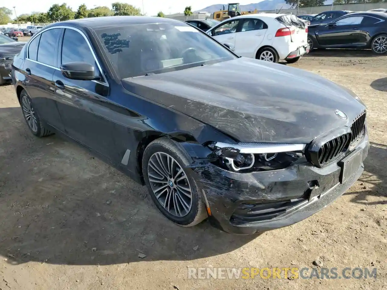 4 Photograph of a damaged car WBAJA5C53KG901134 BMW 5 SERIES 2019