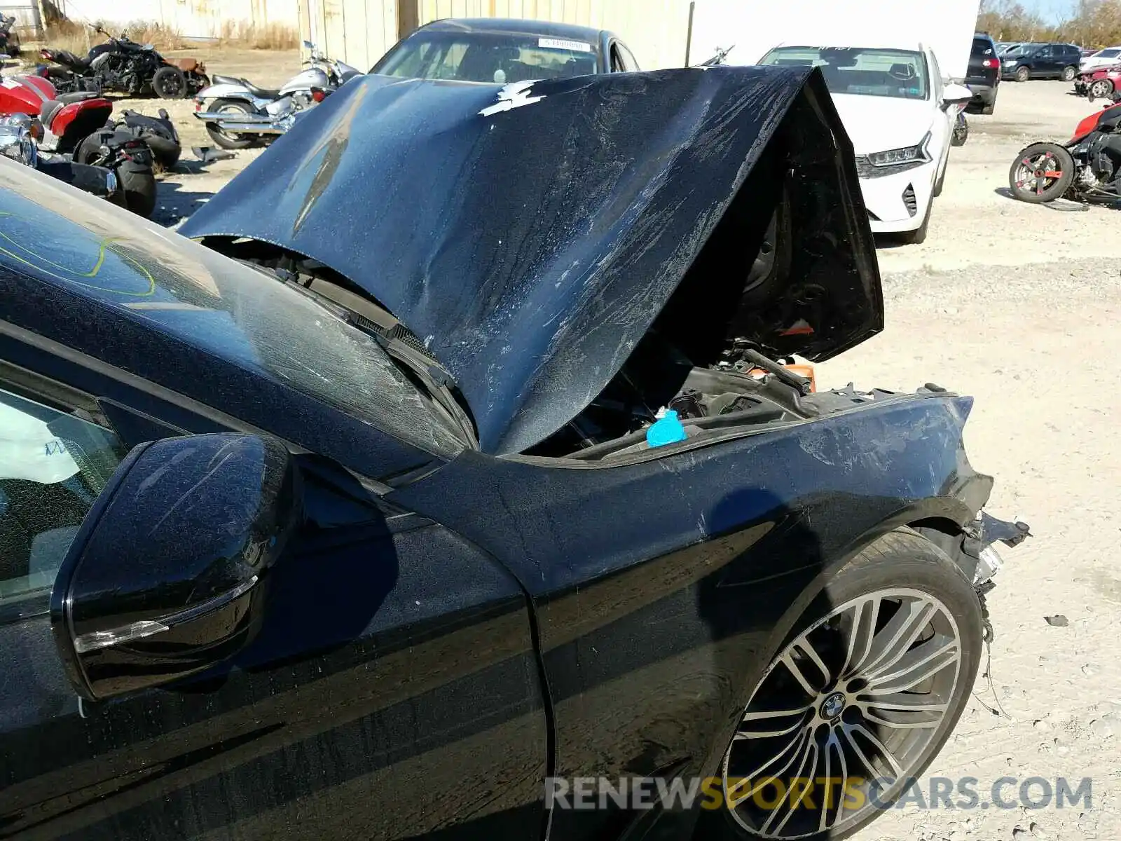 9 Photograph of a damaged car WBAJA5C53KWW42098 BMW 5 SERIES 2019