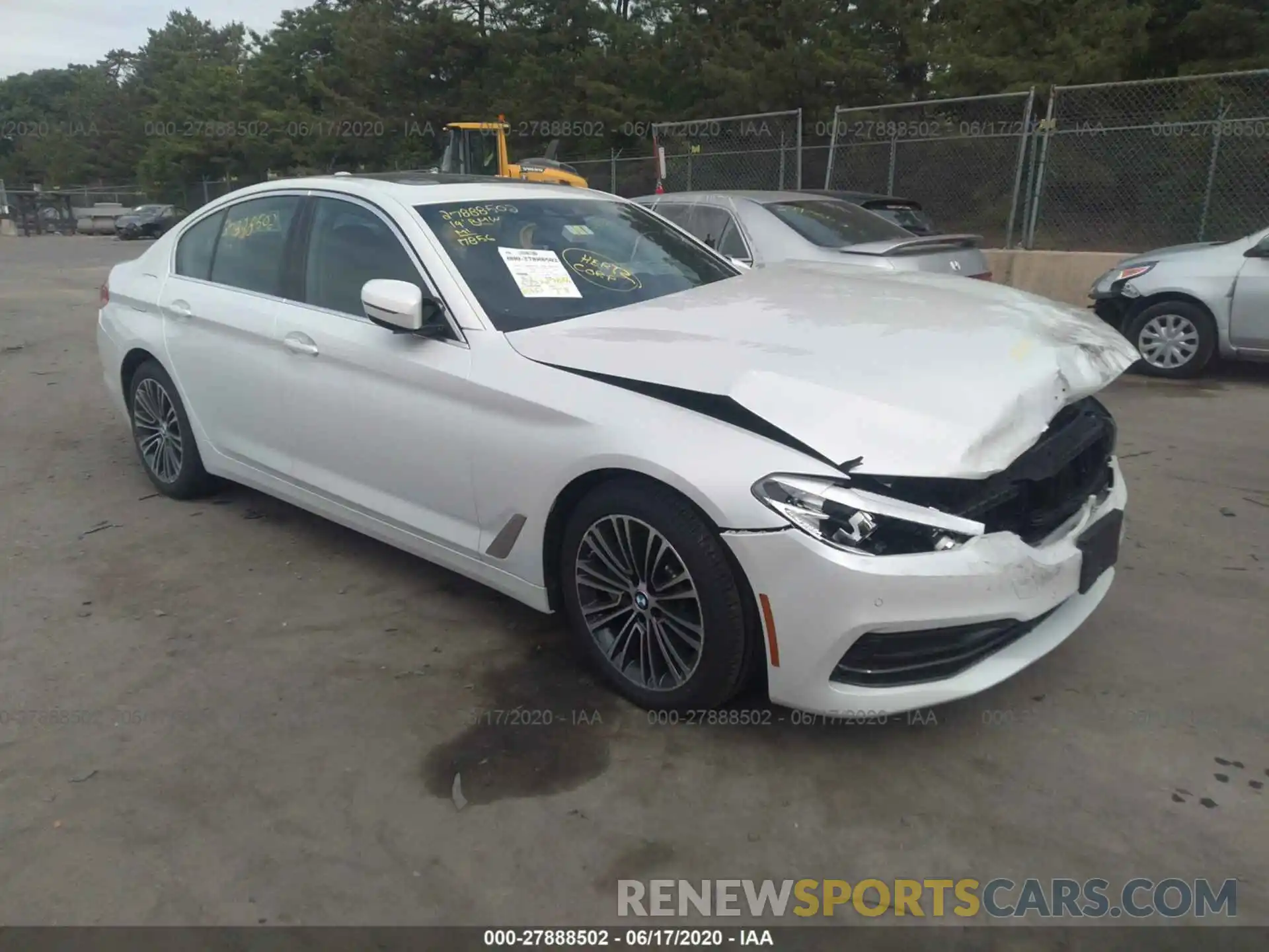 1 Photograph of a damaged car WBAJA5C54KBX88033 BMW 5 SERIES 2019