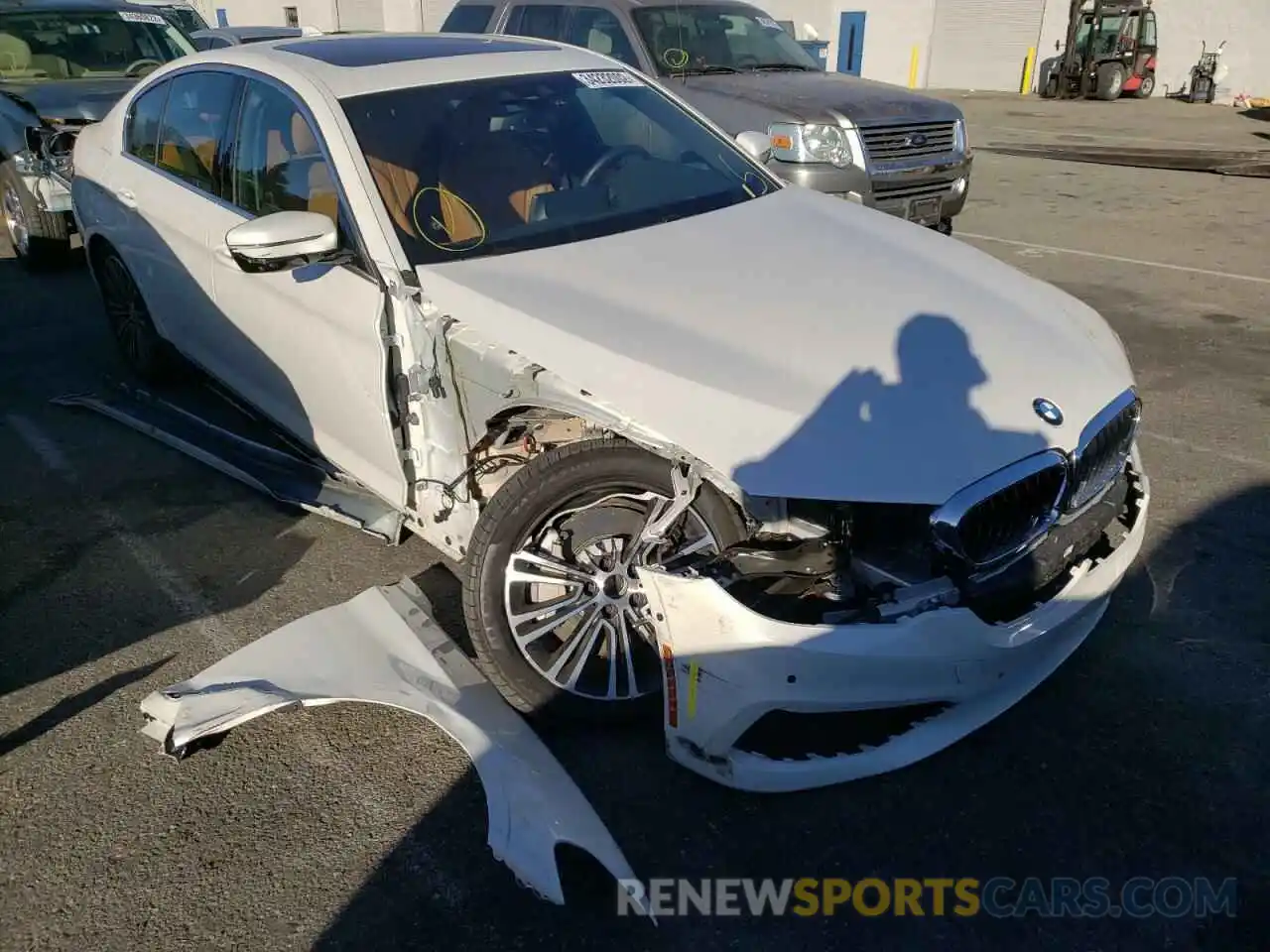 1 Photograph of a damaged car WBAJA5C54KWW04170 BMW 5 SERIES 2019