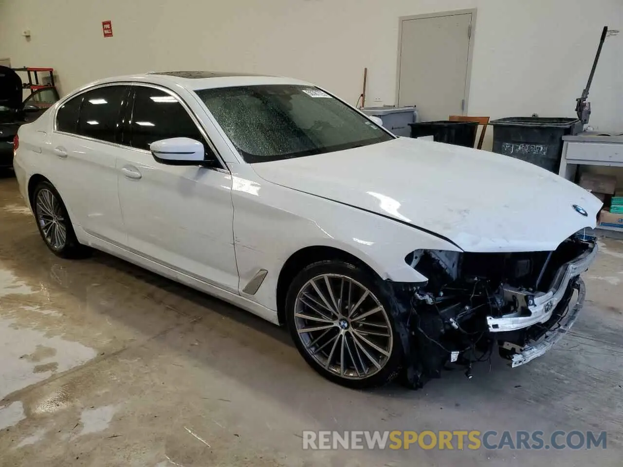 4 Photograph of a damaged car WBAJA5C54KWW19462 BMW 5 SERIES 2019