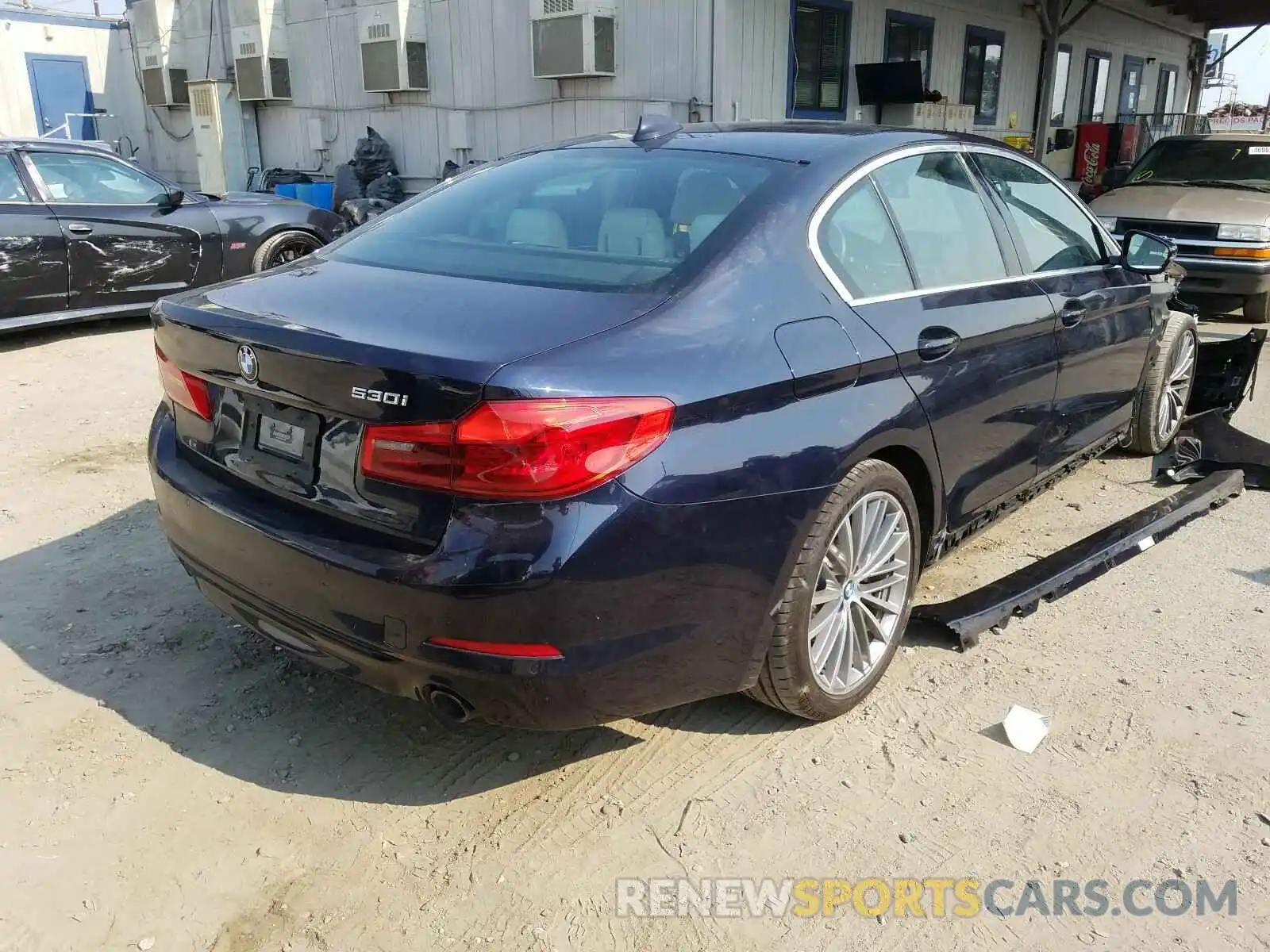 4 Photograph of a damaged car WBAJA5C55KBX46924 BMW 5 SERIES 2019