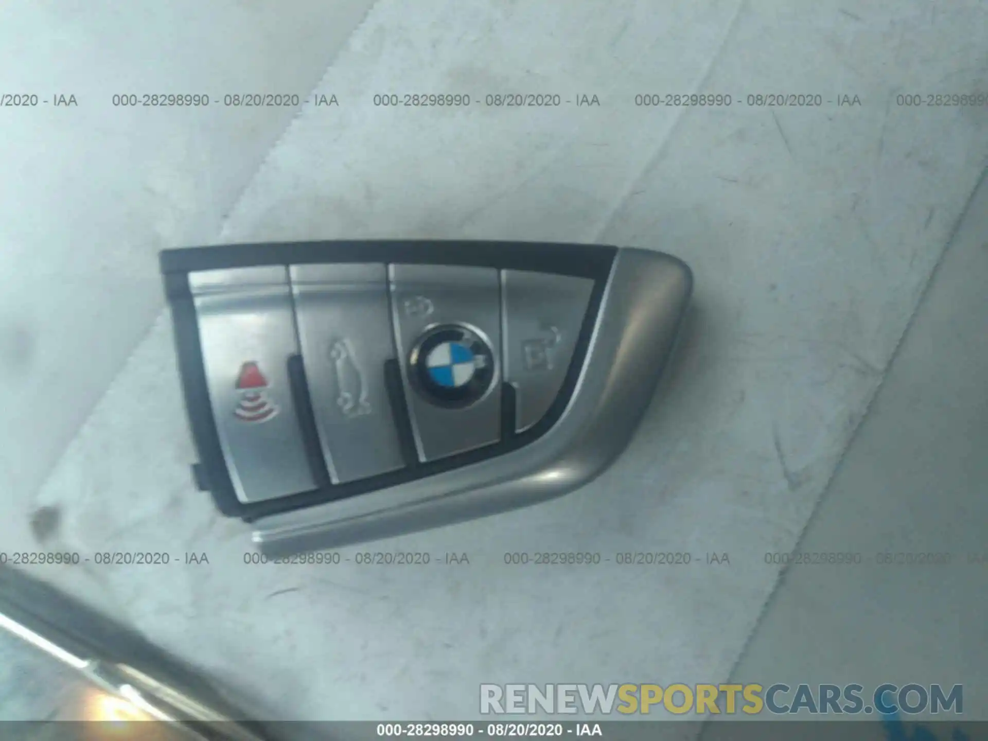 11 Photograph of a damaged car WBAJA5C55KBX49094 BMW 5 SERIES 2019