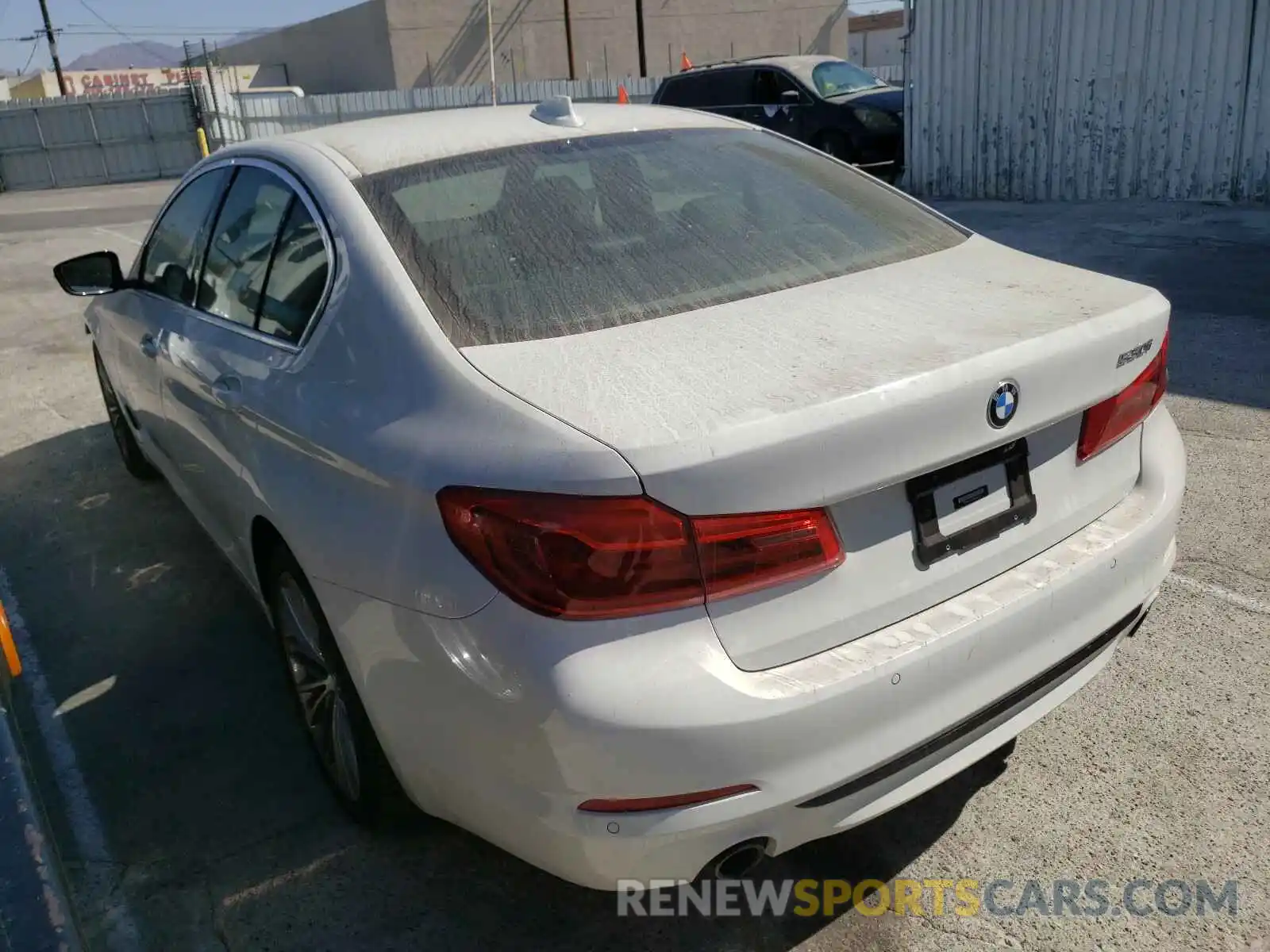 3 Photograph of a damaged car WBAJA5C55KWW09376 BMW 5 SERIES 2019