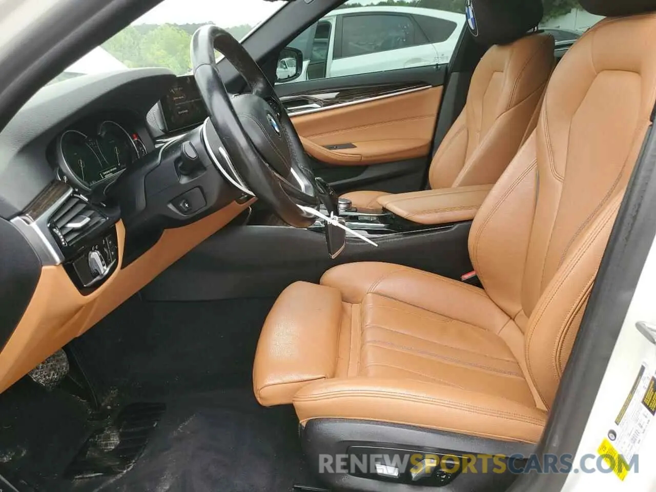 7 Photograph of a damaged car WBAJA5C55KWW36092 BMW 5 SERIES 2019