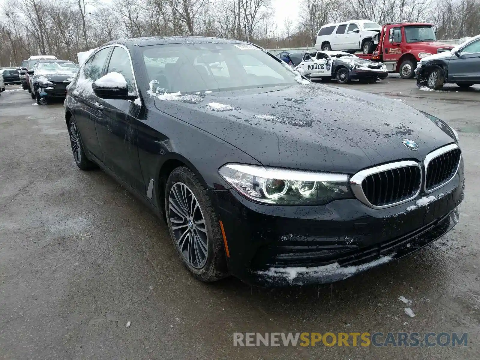 1 Photograph of a damaged car WBAJA5C55KWW38196 BMW 5 SERIES 2019