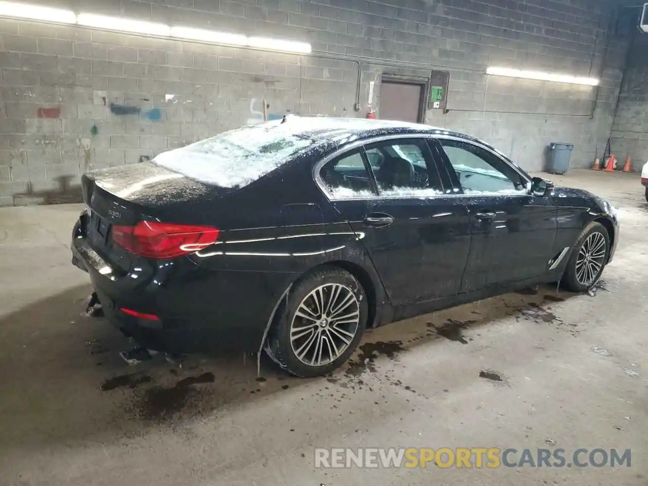 3 Photograph of a damaged car WBAJA5C56KBX87322 BMW 5 SERIES 2019