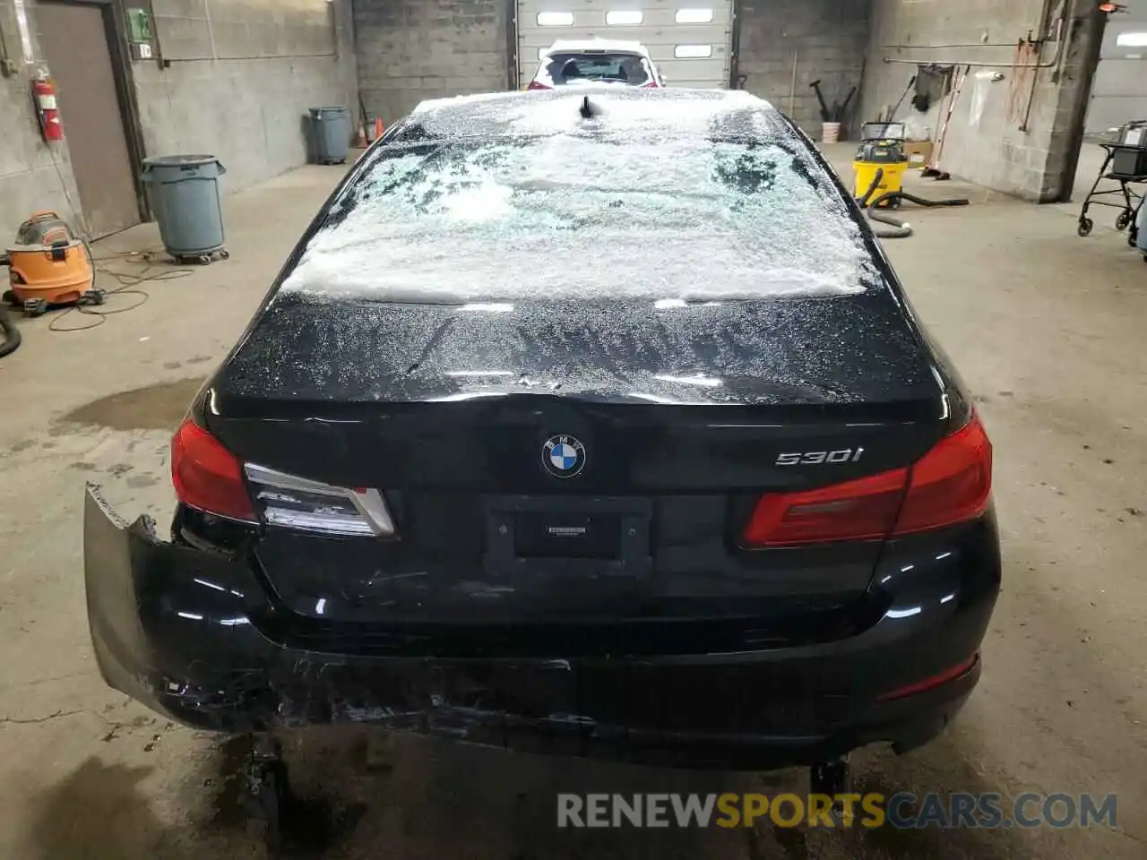 6 Photograph of a damaged car WBAJA5C56KBX87322 BMW 5 SERIES 2019