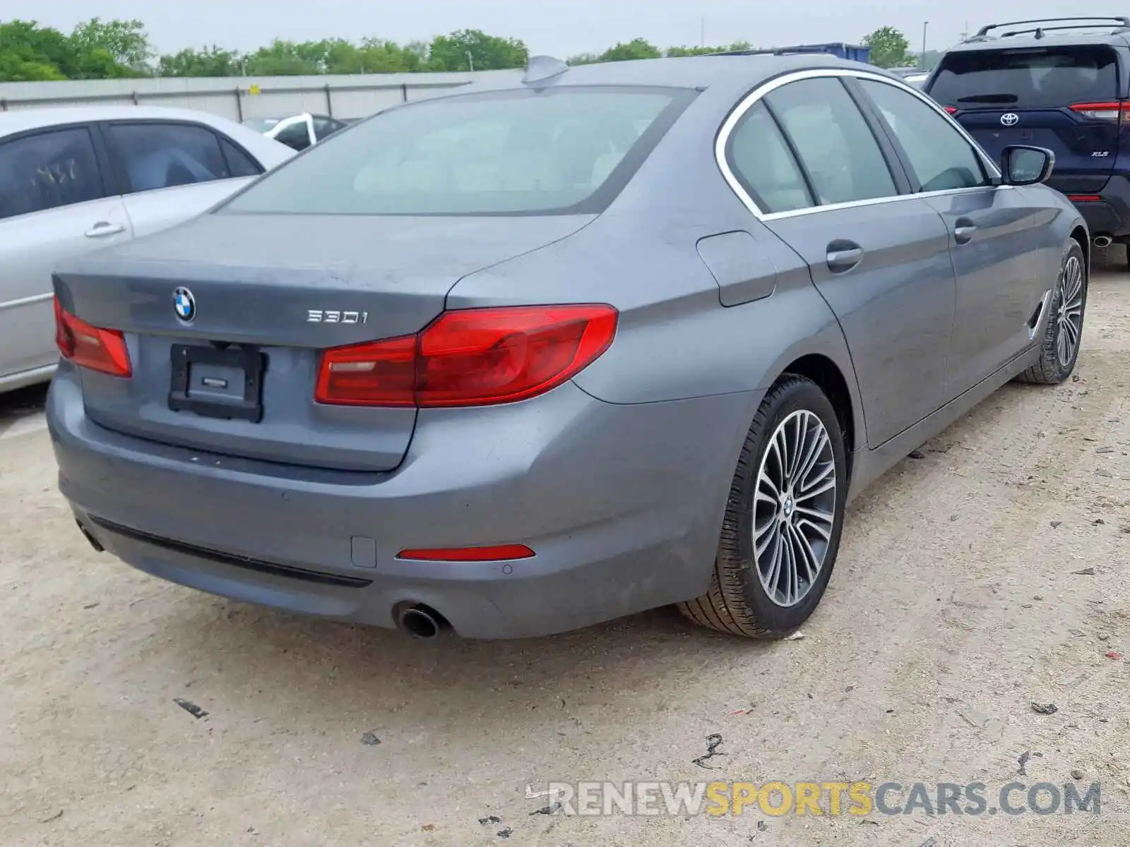 4 Photograph of a damaged car WBAJA5C56KBX87515 BMW 5 SERIES 2019