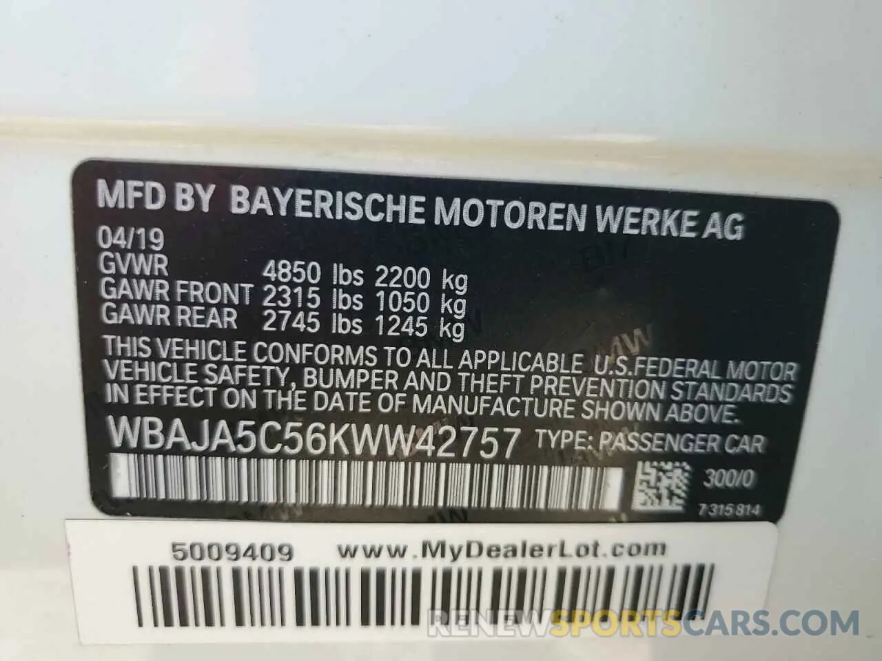 12 Photograph of a damaged car WBAJA5C56KWW42757 BMW 5 SERIES 2019