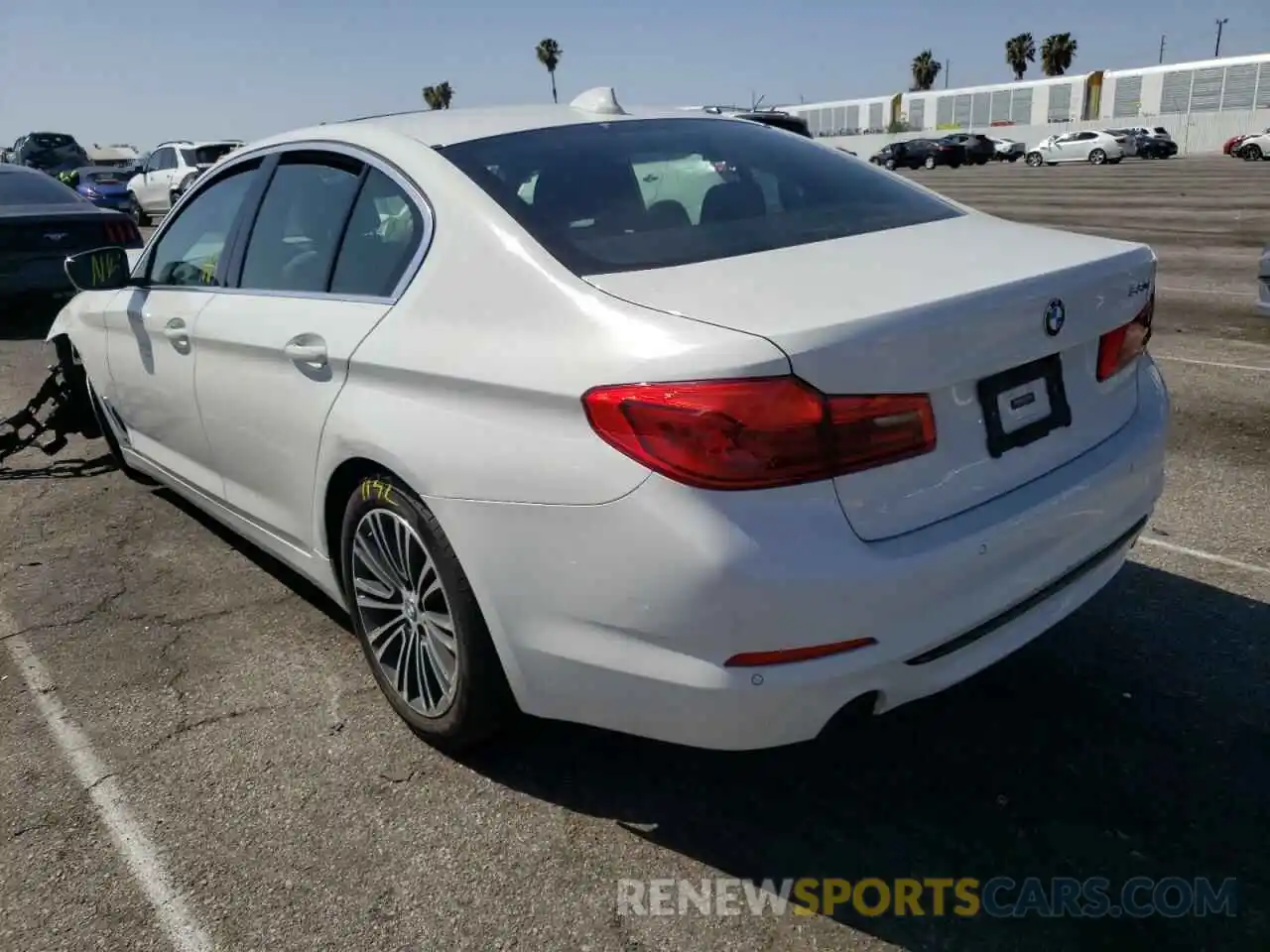 3 Photograph of a damaged car WBAJA5C56KWW48266 BMW 5 SERIES 2019