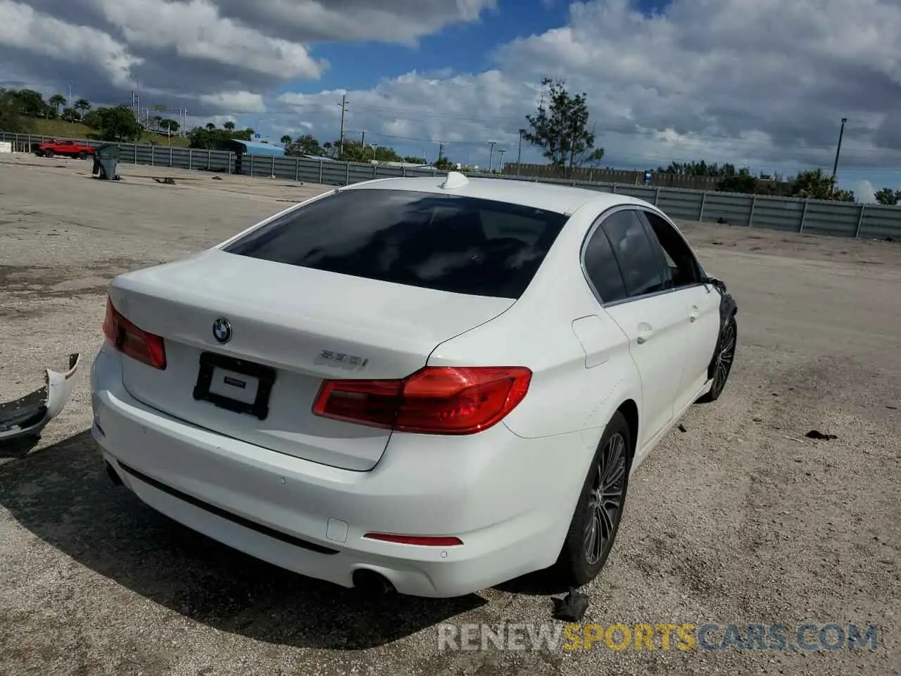 4 Photograph of a damaged car WBAJA5C57KWW30780 BMW 5 SERIES 2019