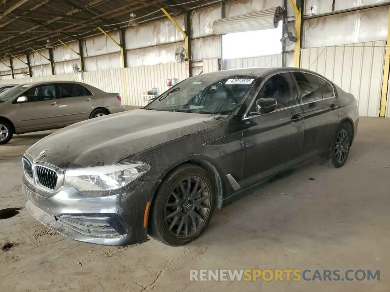 1 Photograph of a damaged car WBAJA5C58KBX86723 BMW 5 SERIES 2019