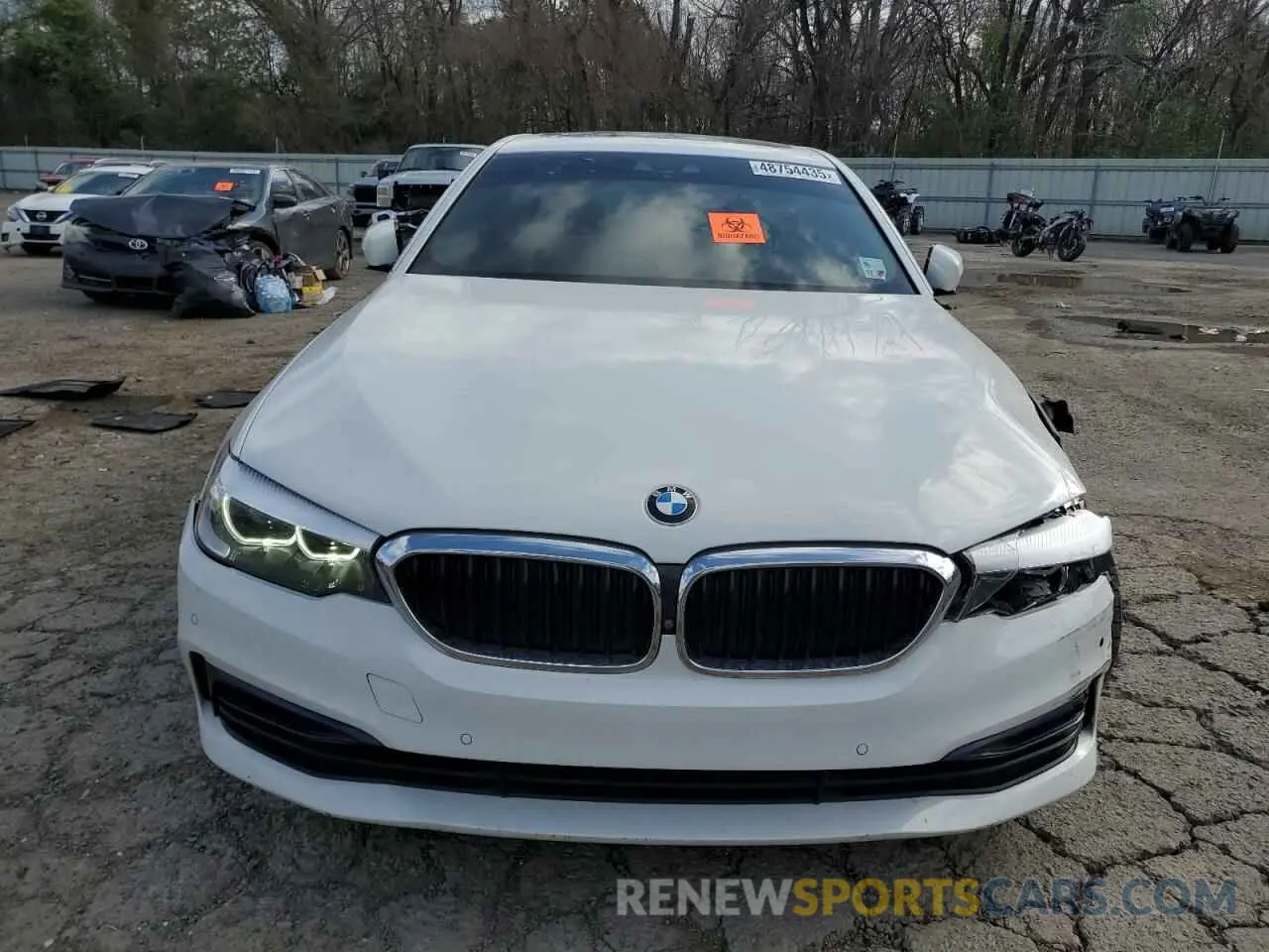5 Photograph of a damaged car WBAJA5C58KWA57892 BMW 5 SERIES 2019