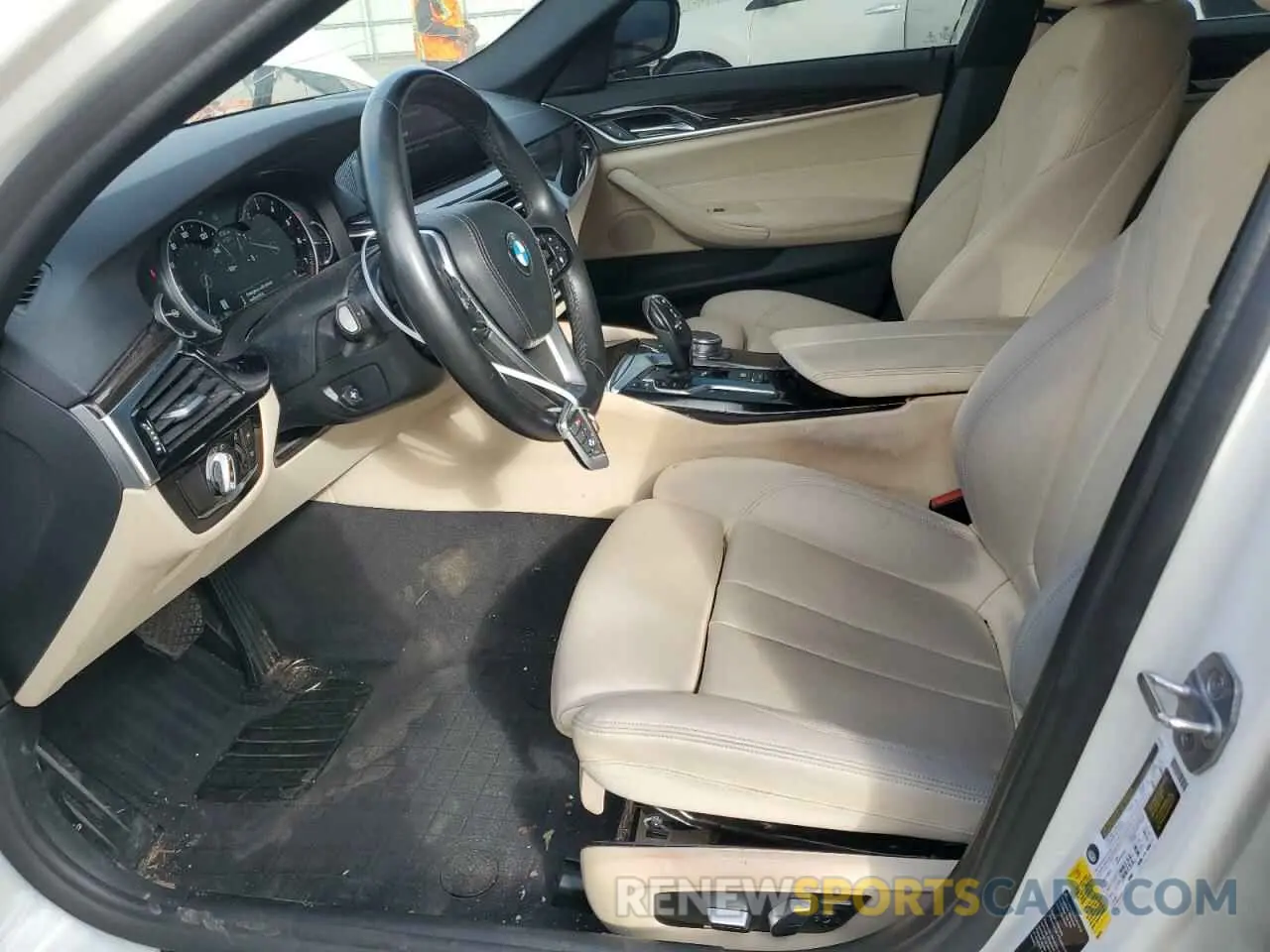 7 Photograph of a damaged car WBAJA5C58KWA57892 BMW 5 SERIES 2019