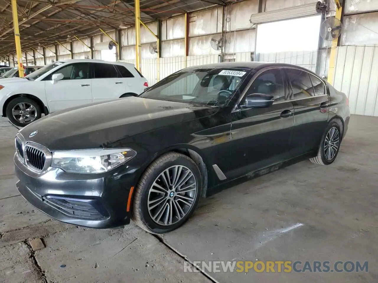 1 Photograph of a damaged car WBAJA5C58KWW05936 BMW 5 SERIES 2019