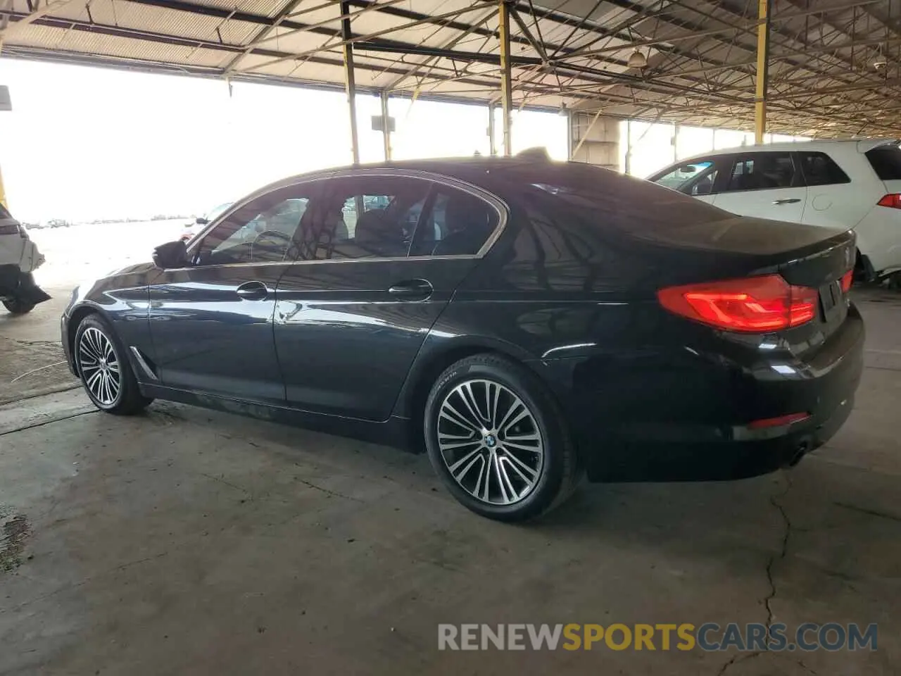2 Photograph of a damaged car WBAJA5C58KWW05936 BMW 5 SERIES 2019