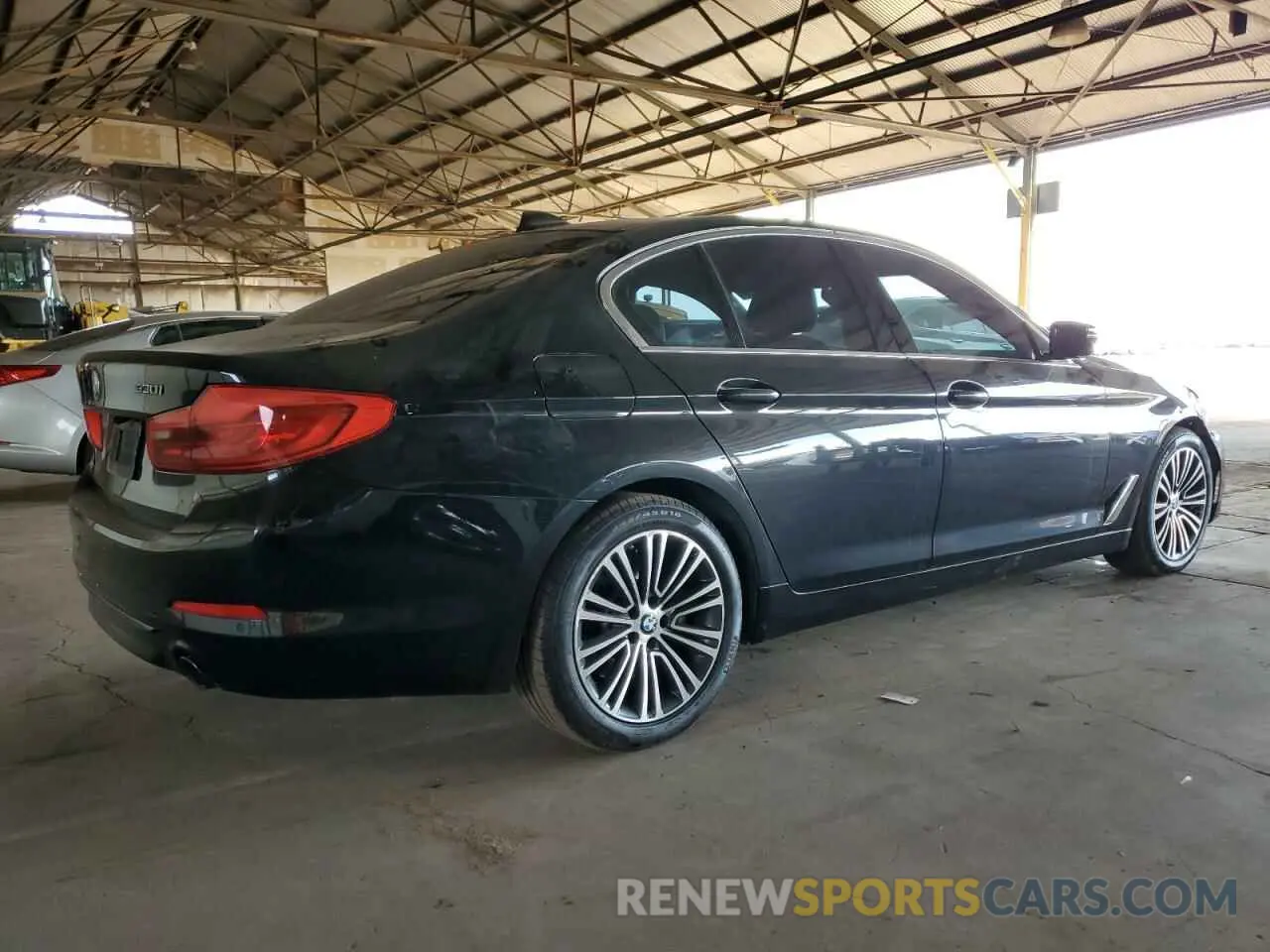 3 Photograph of a damaged car WBAJA5C58KWW05936 BMW 5 SERIES 2019