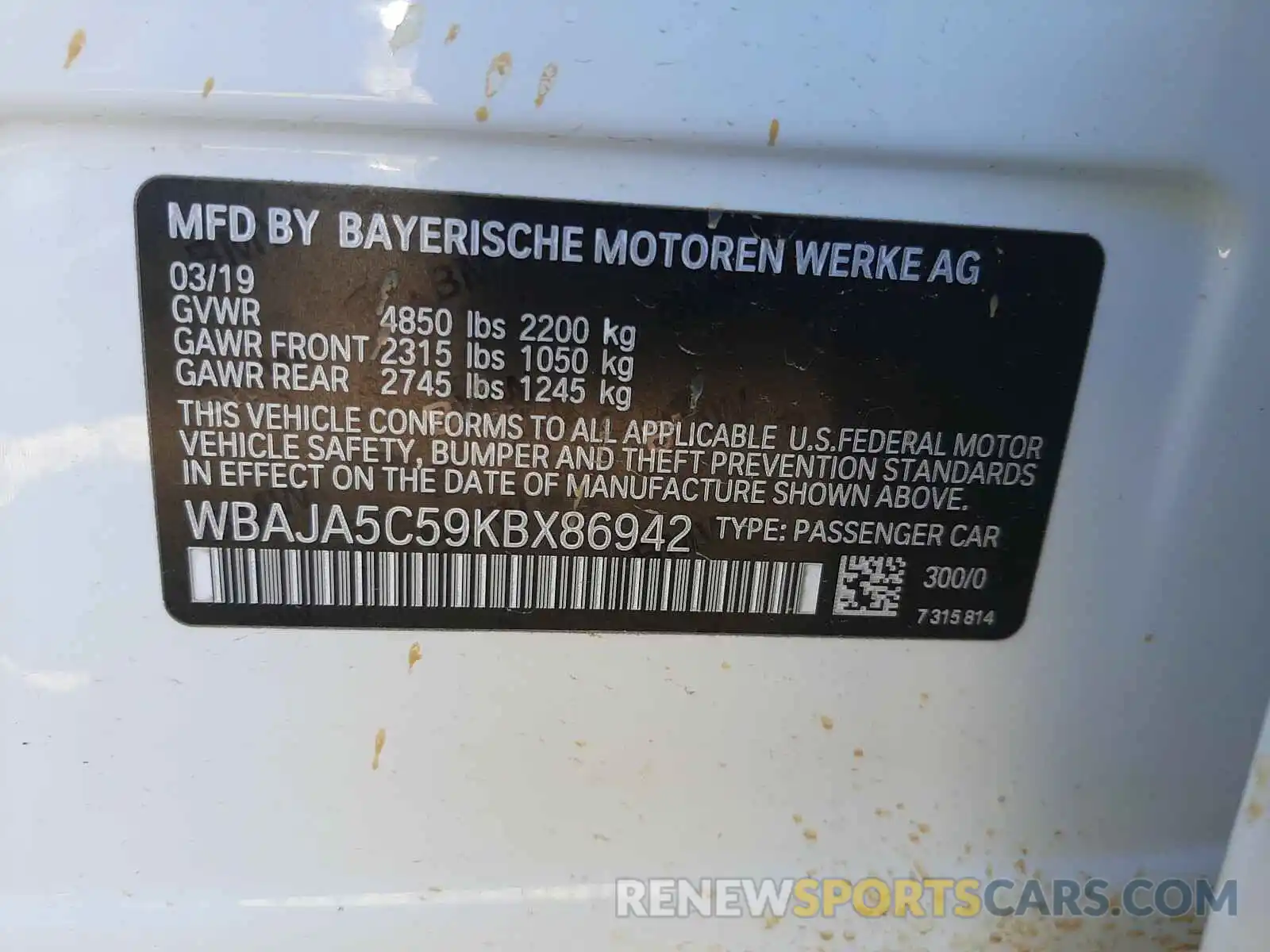 10 Photograph of a damaged car WBAJA5C59KBX86942 BMW 5 SERIES 2019