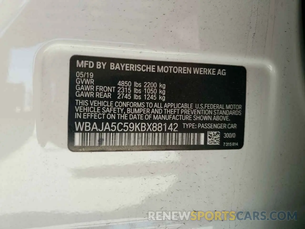 13 Photograph of a damaged car WBAJA5C59KBX88142 BMW 5 SERIES 2019