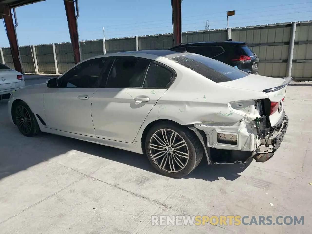 2 Photograph of a damaged car WBAJA5C59KBX88142 BMW 5 SERIES 2019
