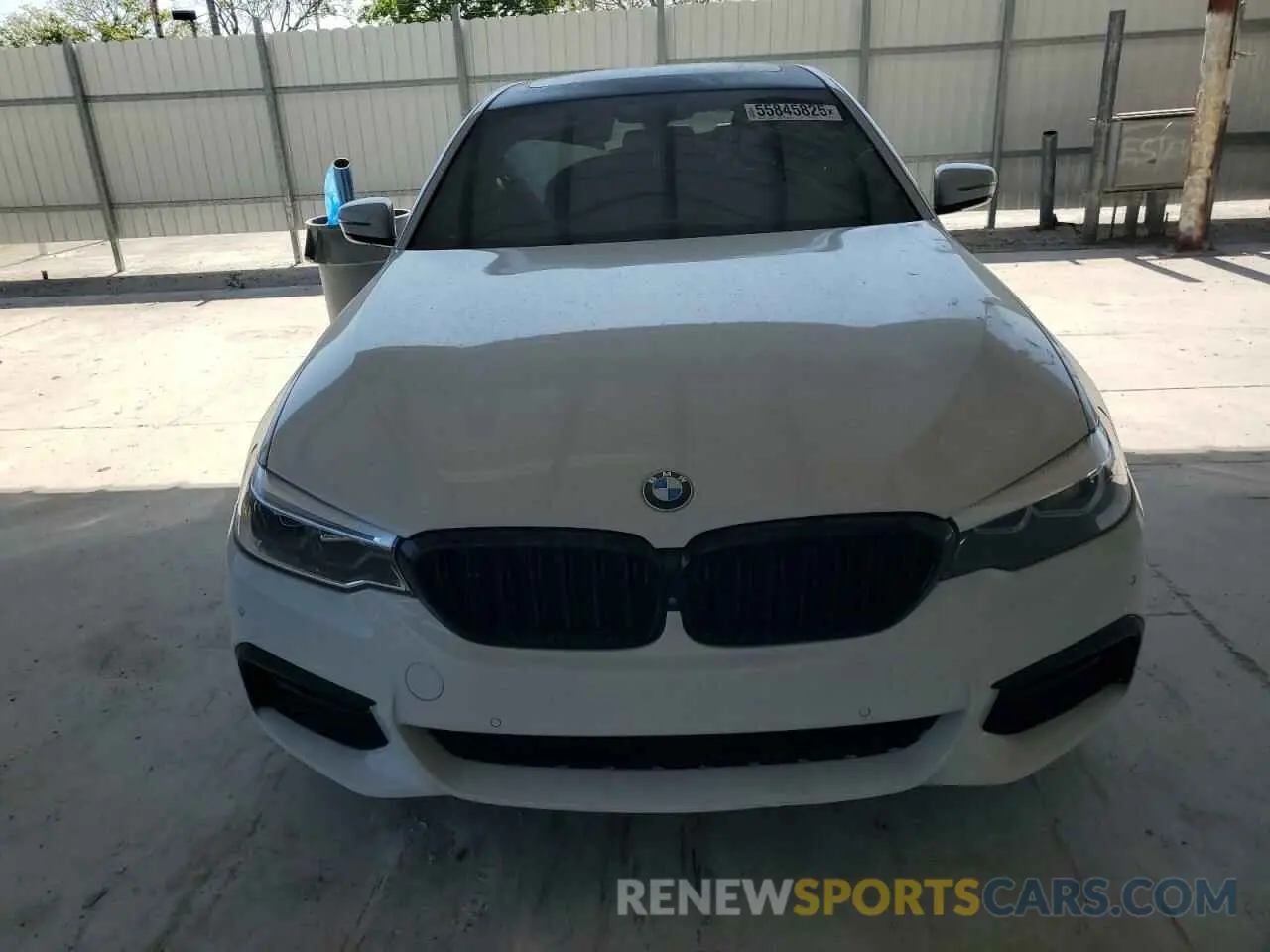 5 Photograph of a damaged car WBAJA5C59KBX88142 BMW 5 SERIES 2019