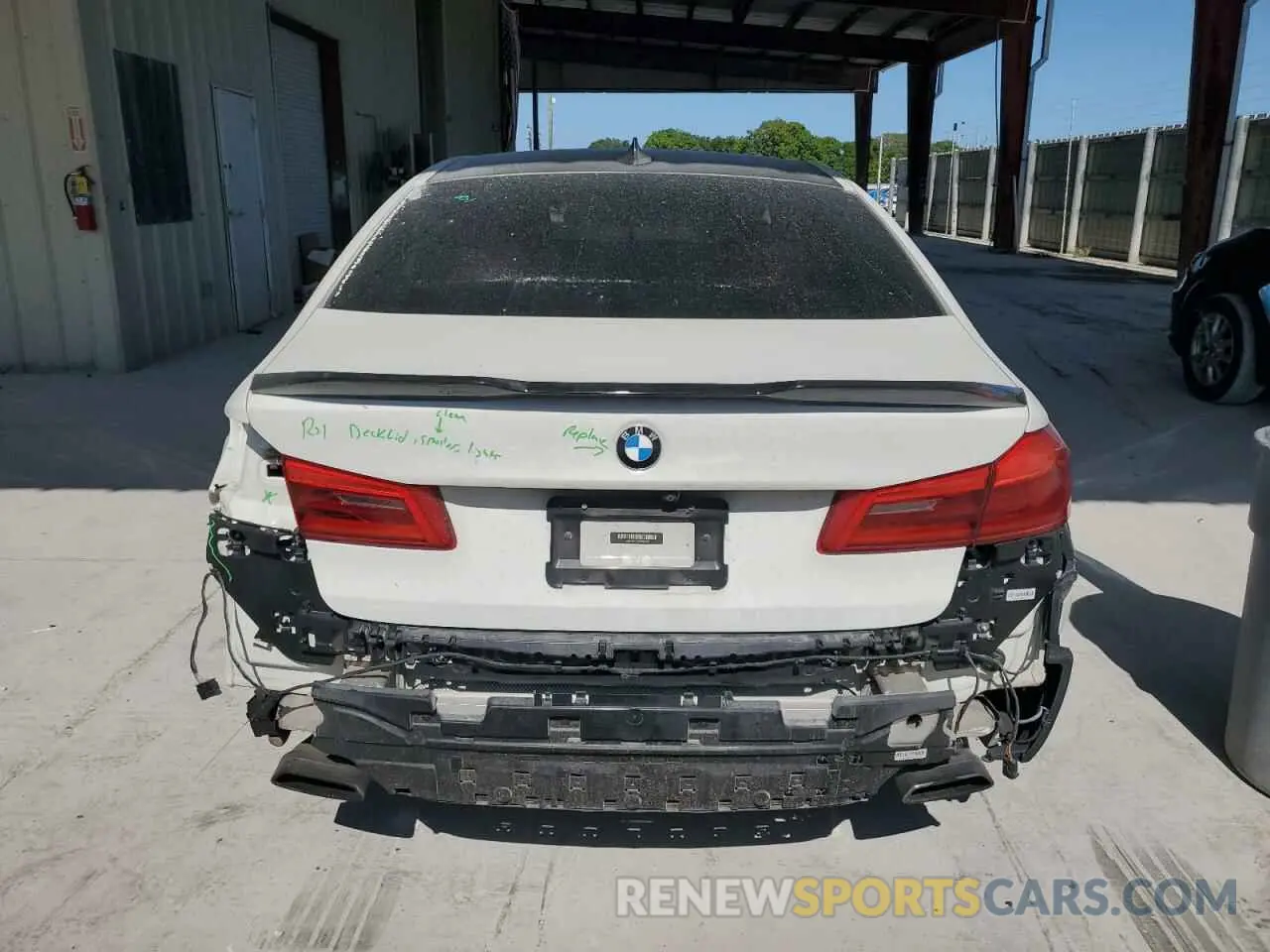 6 Photograph of a damaged car WBAJA5C59KBX88142 BMW 5 SERIES 2019
