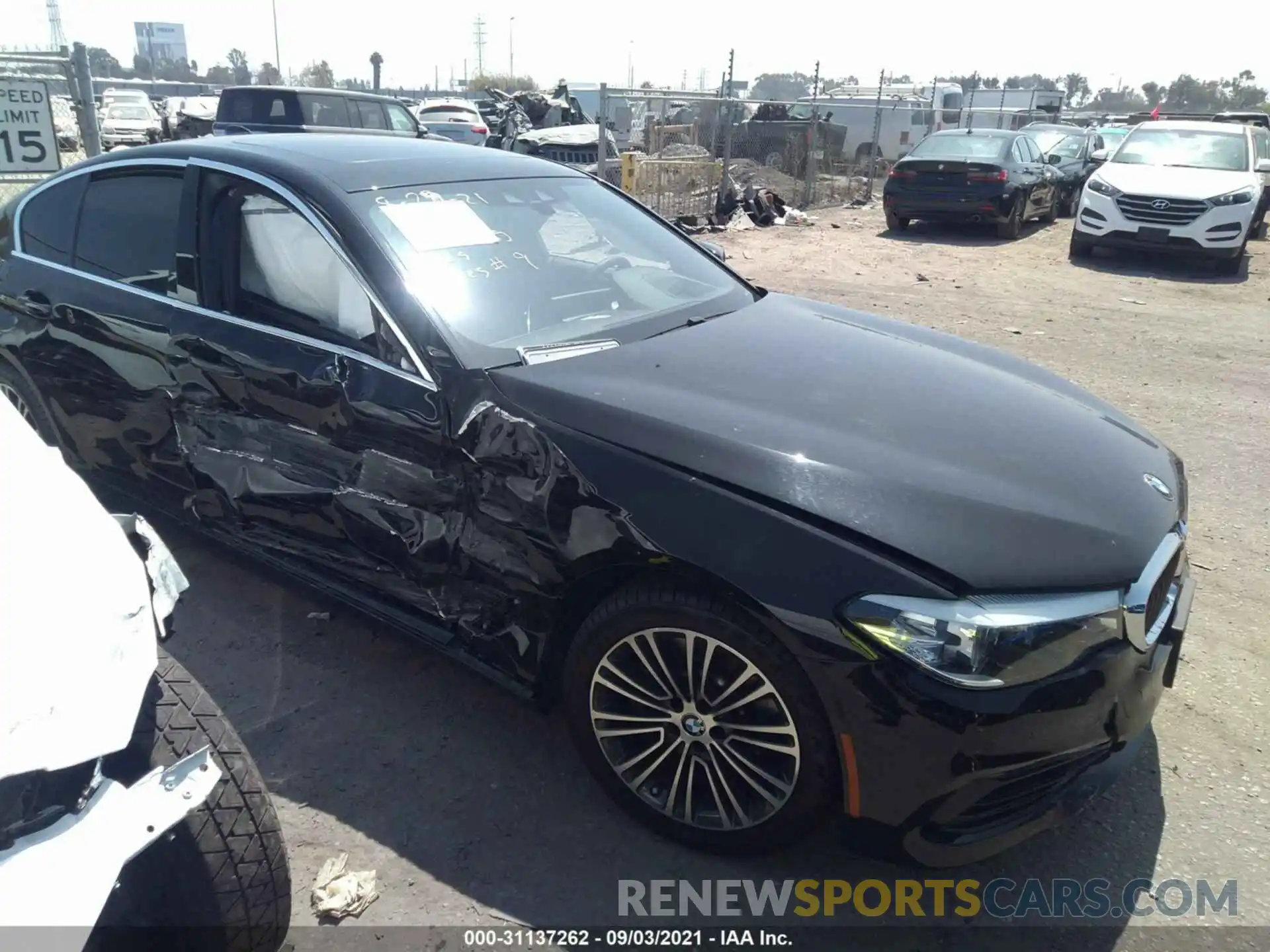 1 Photograph of a damaged car WBAJA5C59KWW20929 BMW 5 SERIES 2019