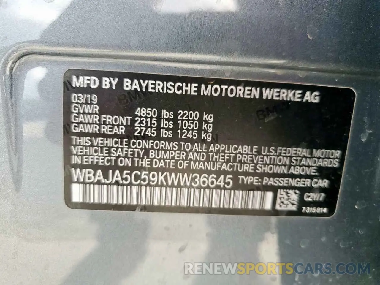 12 Photograph of a damaged car WBAJA5C59KWW36645 BMW 5 SERIES 2019