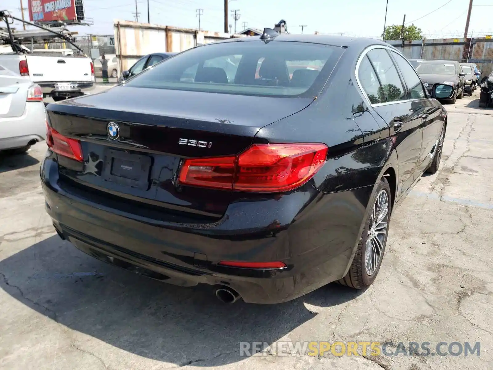 4 Photograph of a damaged car WBAJA5C59KWW49458 BMW 5 SERIES 2019