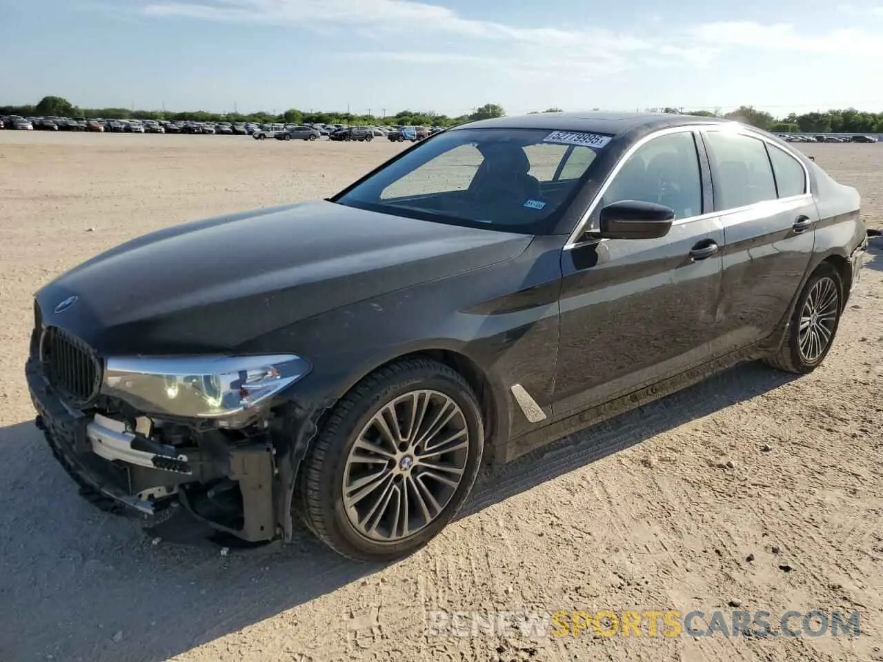 1 Photograph of a damaged car WBAJA5C5XKWW28800 BMW 5 SERIES 2019