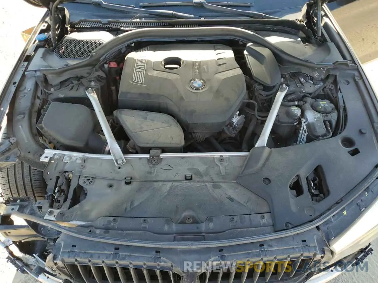 12 Photograph of a damaged car WBAJA5C5XKWW28800 BMW 5 SERIES 2019